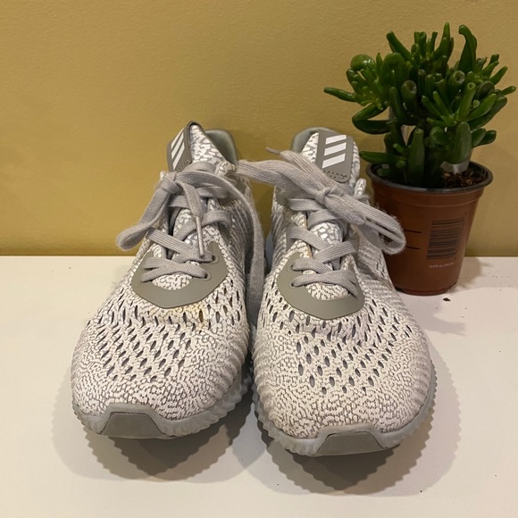 Adidas alfa bounce - Picture 1 of 4